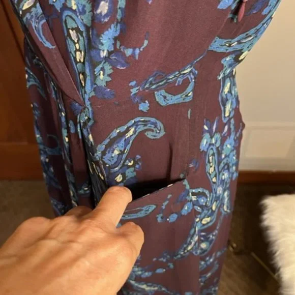 CAbi Paisley Treasure Floral/Paisley Style 3461 V-Neck Midi Dress w/Pockets SZ 4 - Picture 7 of 13